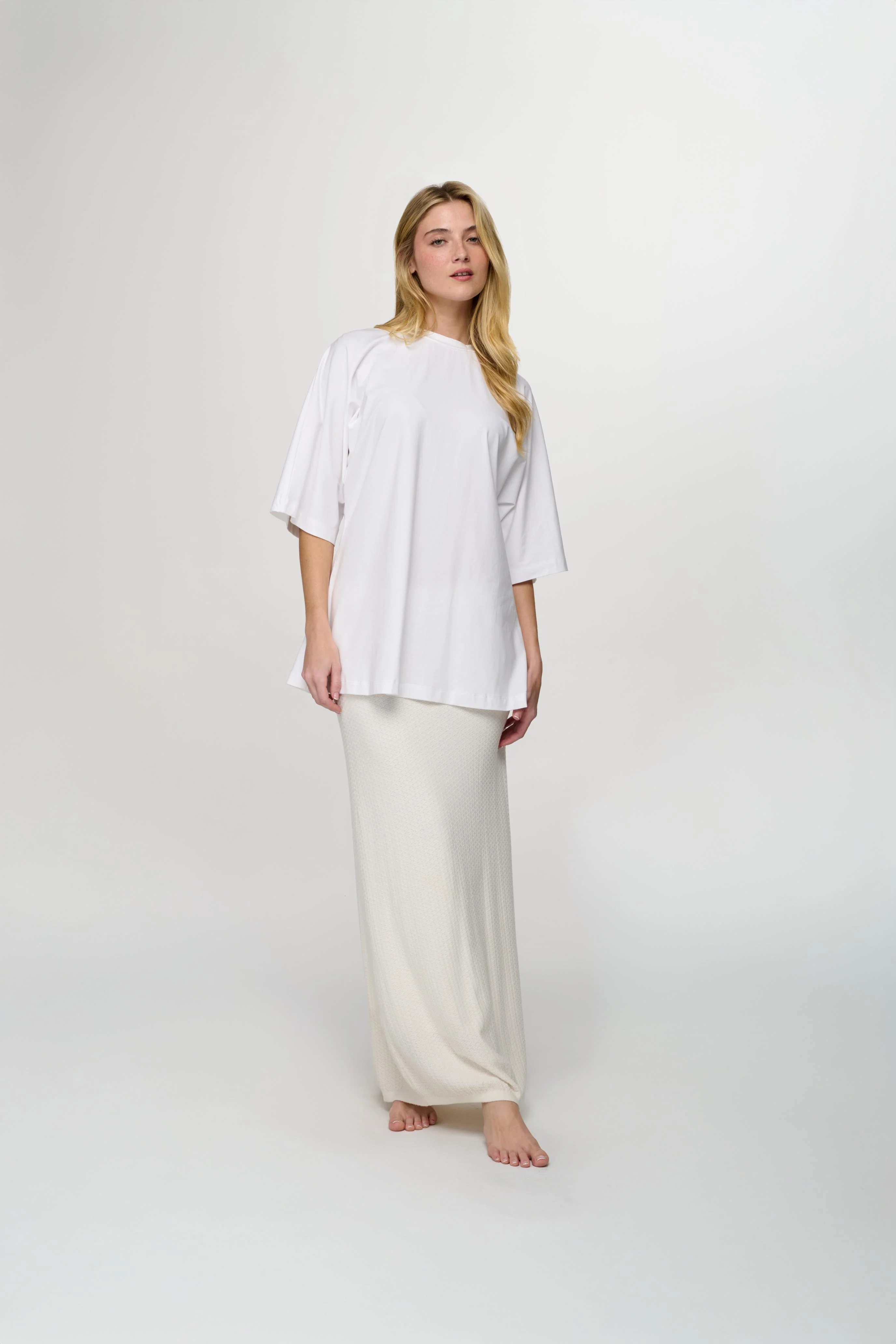 Nina Tee - Image 2
